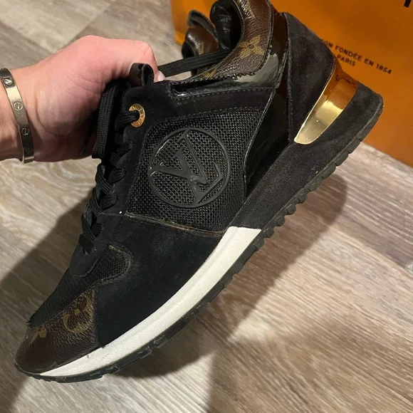 Louis Vuitton run away sneakers - Picture 3 of 9